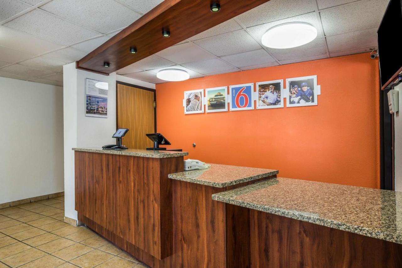 Motel 6-Madison, Wi - East Экстерьер фото
